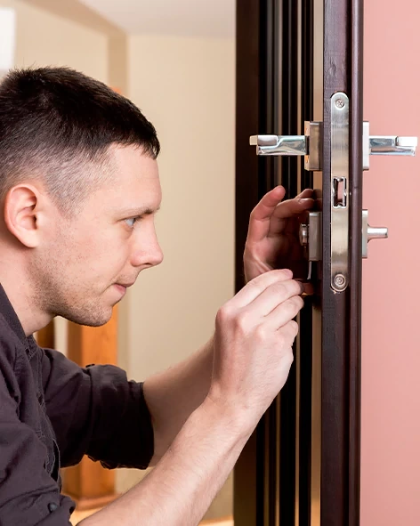 : Professional Locksmith For Commercial And Residential Locksmith Services in Buffalo Grove, IL